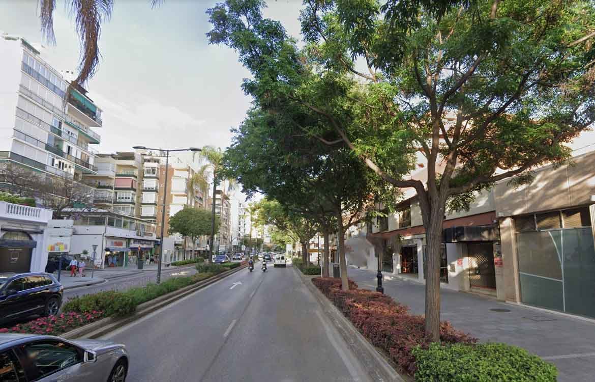 Málaga — Plaza de la Solidaridad Av. Ricardo Soriano, Málaga