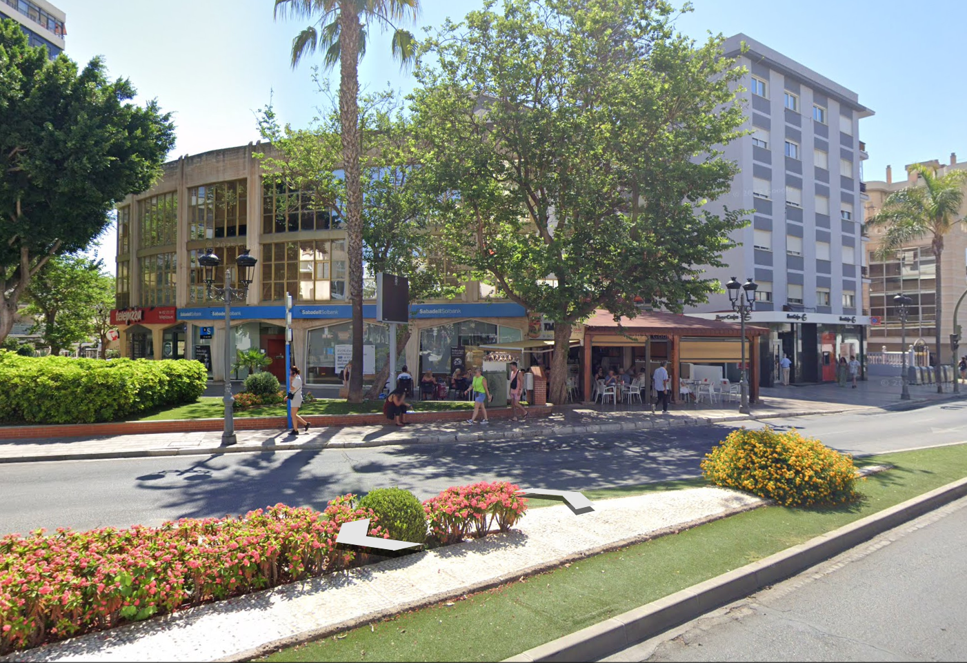 Málaga — Plaza de la Solidaridad Palma de Mallorca 19, Málaga